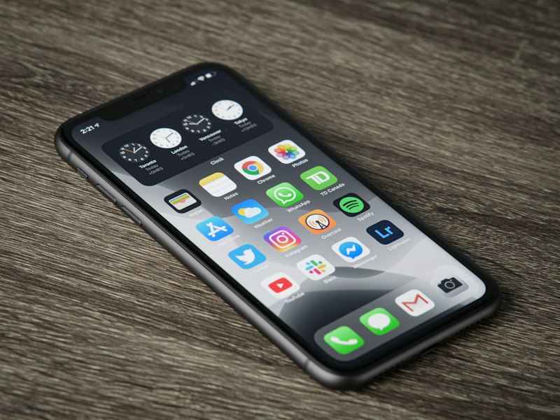 Smartphone home screen with app icons